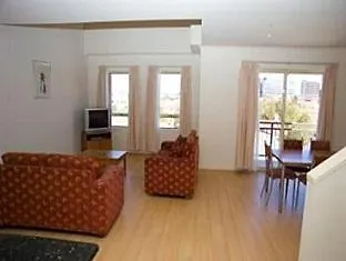 Windsor Apartments Adelaide